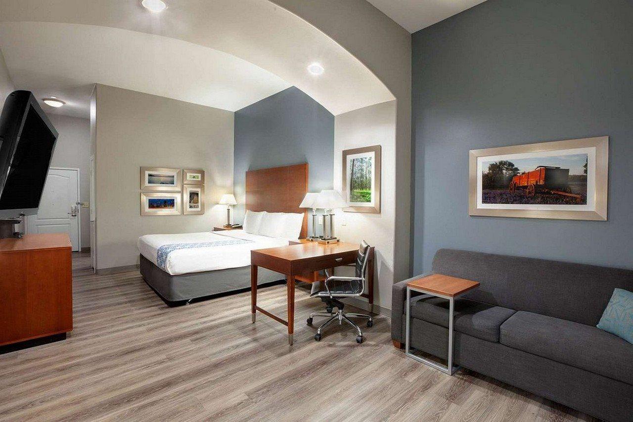 Comfort Inn & Suites Cleveland Esterno foto