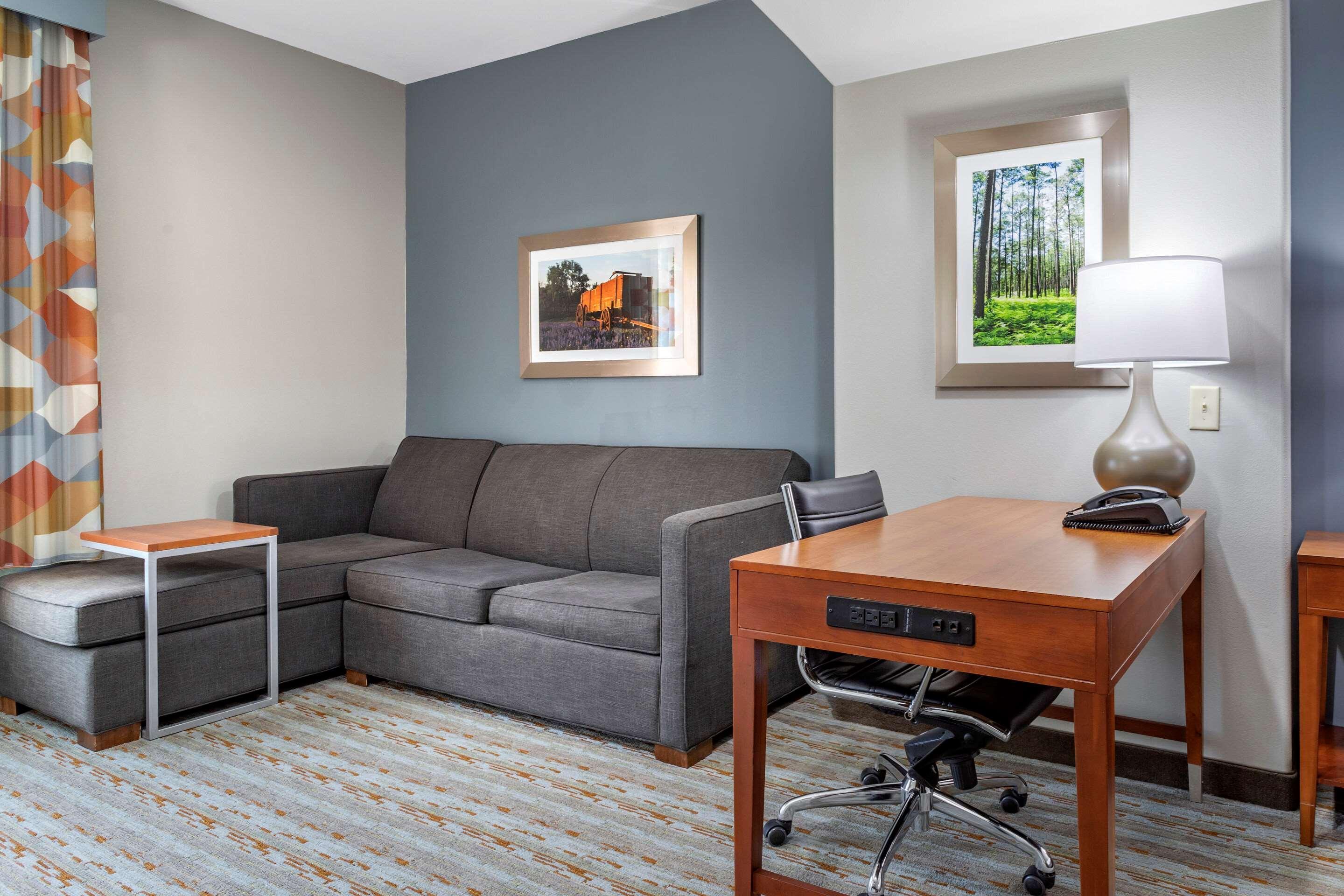 Comfort Inn & Suites Cleveland Esterno foto
