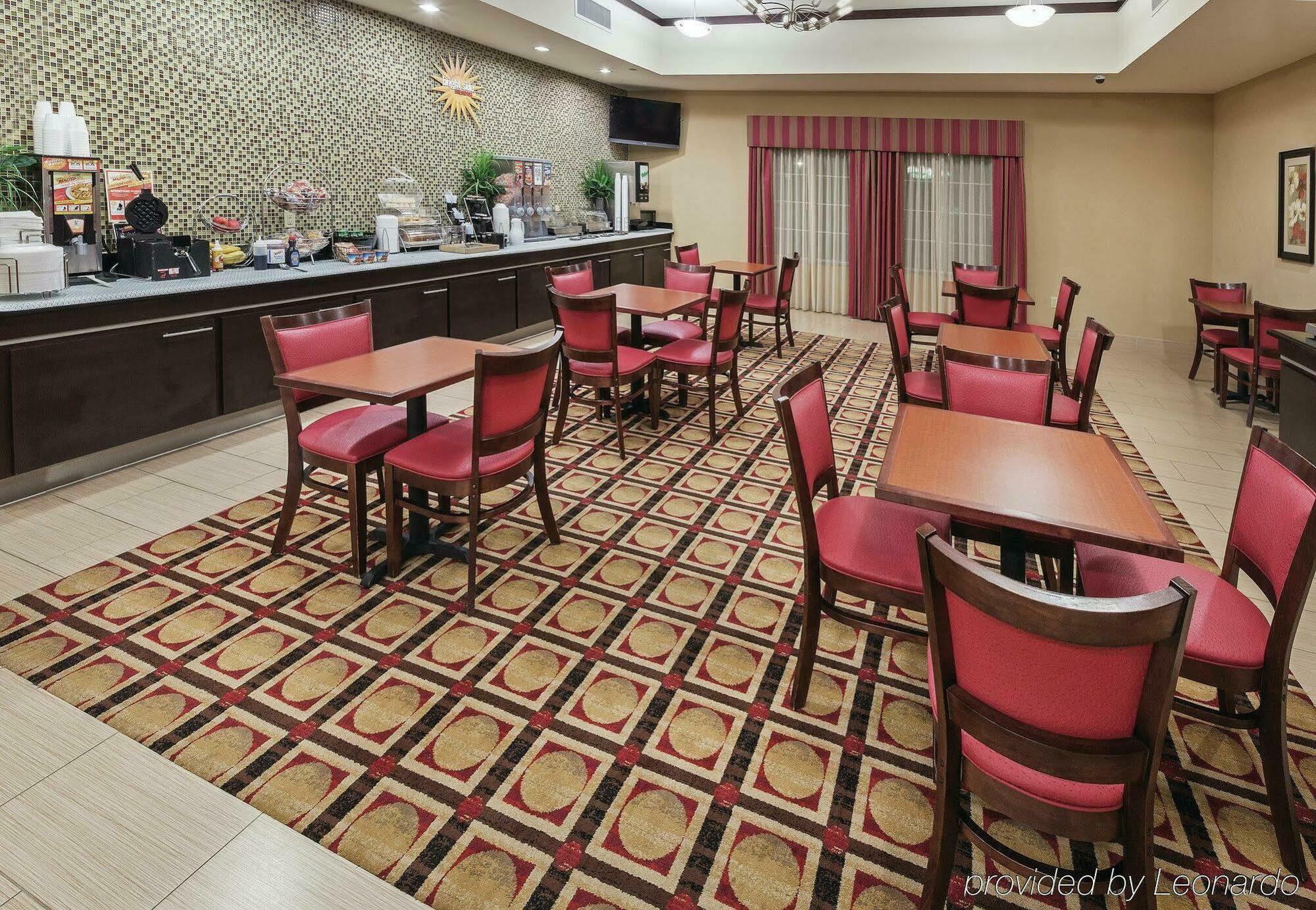 Comfort Inn & Suites Cleveland Esterno foto