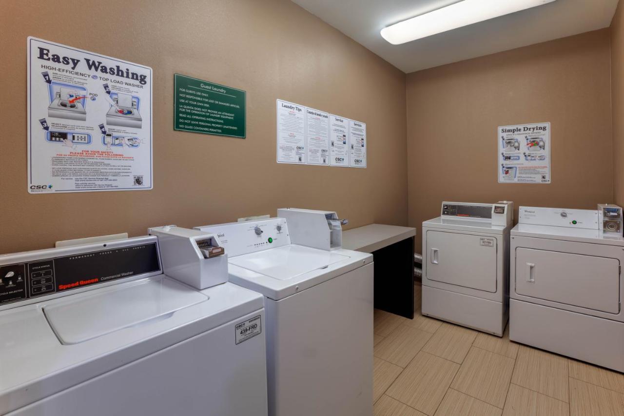 Comfort Inn & Suites Cleveland Esterno foto